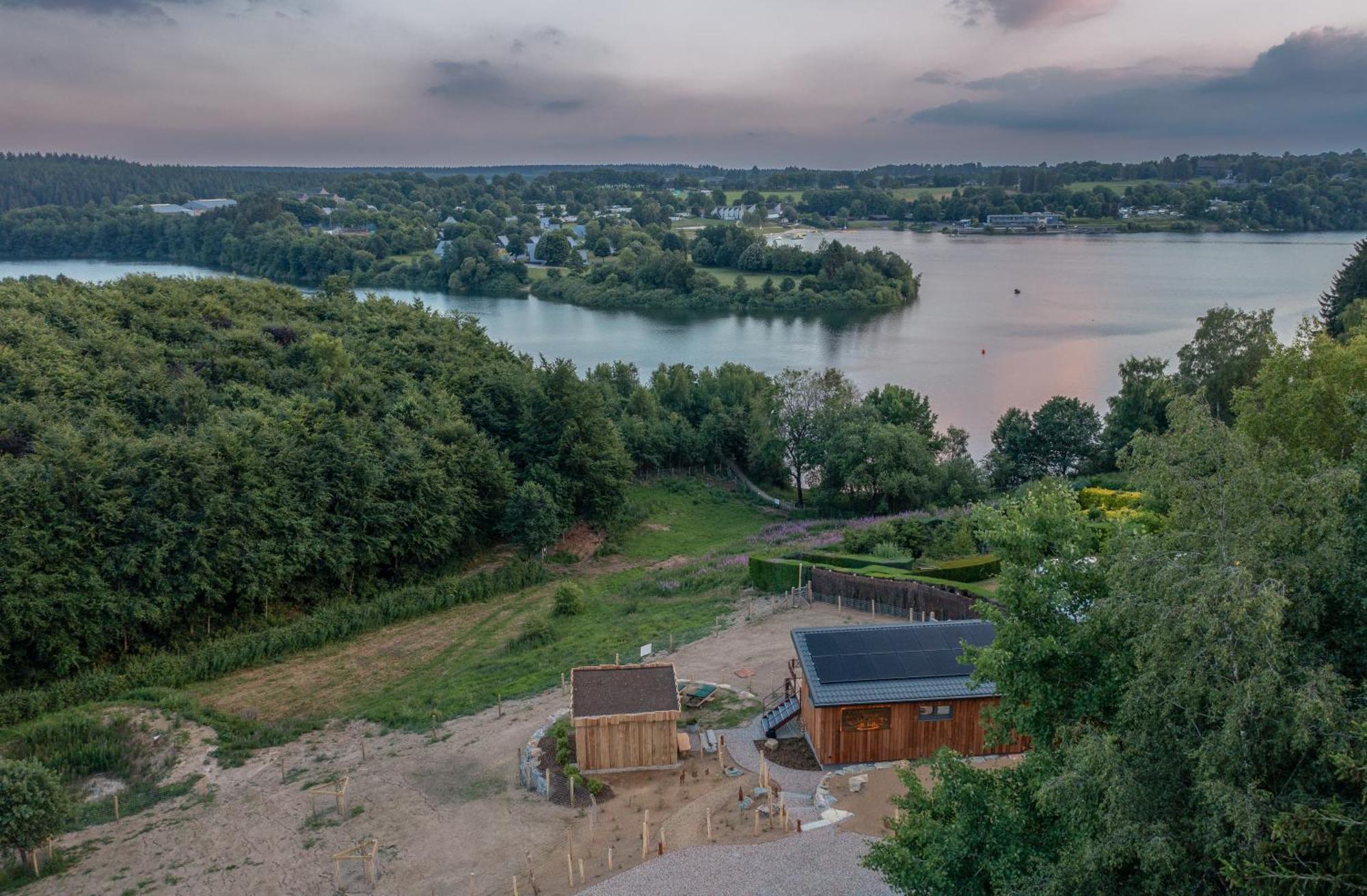 Lac Abane Au Lac Butgenbach Extérieur photo